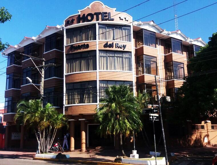 Hotel Puerta Del Rey Santa Cruz de La Sierra Luaran gambar